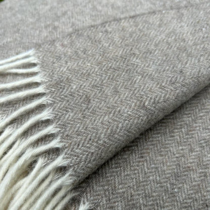 Merino wool and cashmere plaid